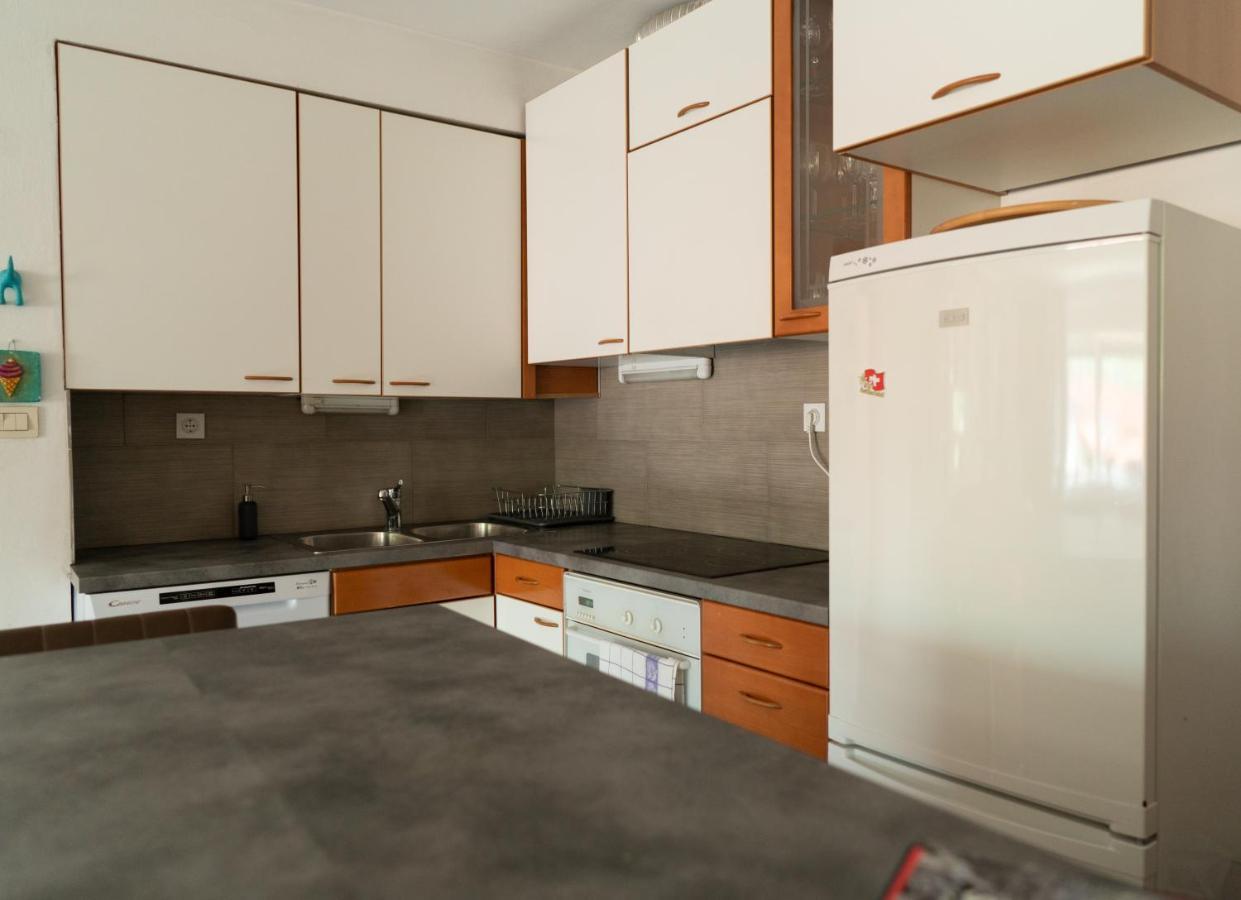 Apartment And Rooms Hisa Sonca コバリード エクステリア 写真