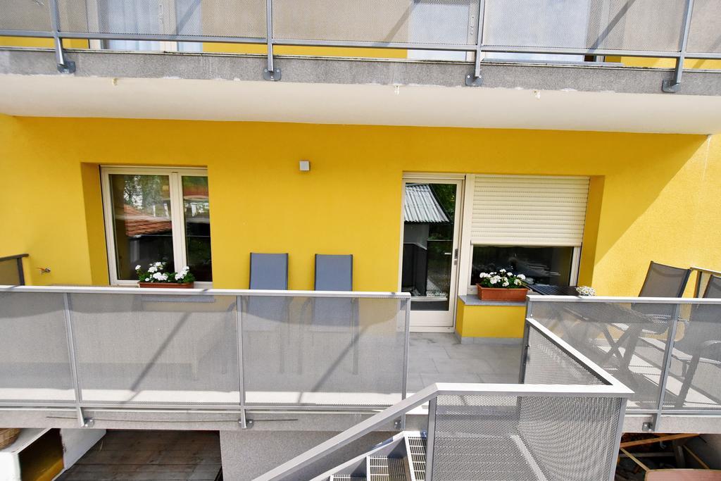 Apartment And Rooms Hisa Sonca コバリード 部屋 写真