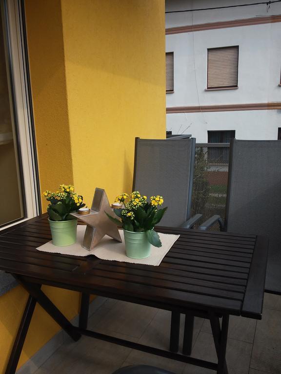 Apartment And Rooms Hisa Sonca コバリード 部屋 写真